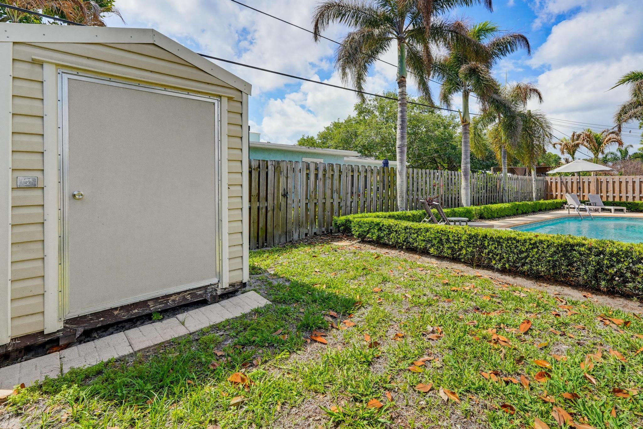 1864 Southeast Lafayette Street Stuart, FL 34997 - Photo 35 of 37 DSC09751