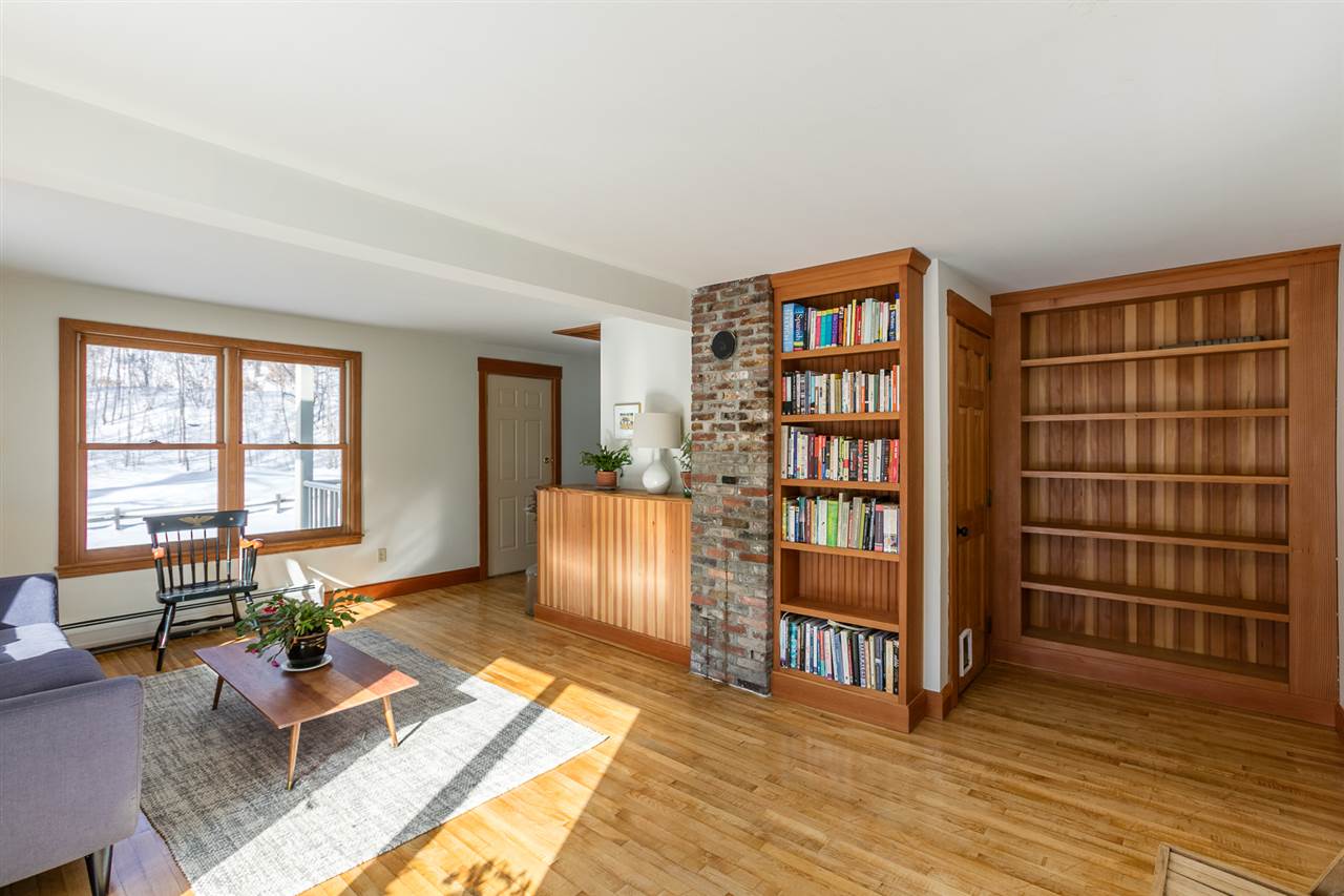 147 Turnpike Road Strafford, VT 05070 - Photo 11 of 32