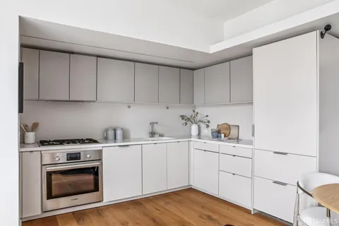 $1,695,000 | 400 Grove Street, Unit 504, San Francisco, CA 94102