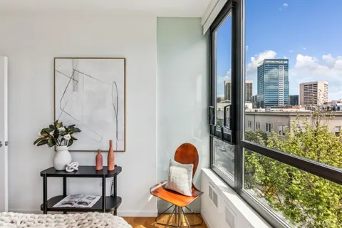 $1,695,000 | 400 Grove Street, Unit 504, San Francisco, CA 94102