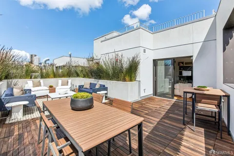 $1,695,000 | 400 Grove Street, Unit 504, San Francisco, CA 94102