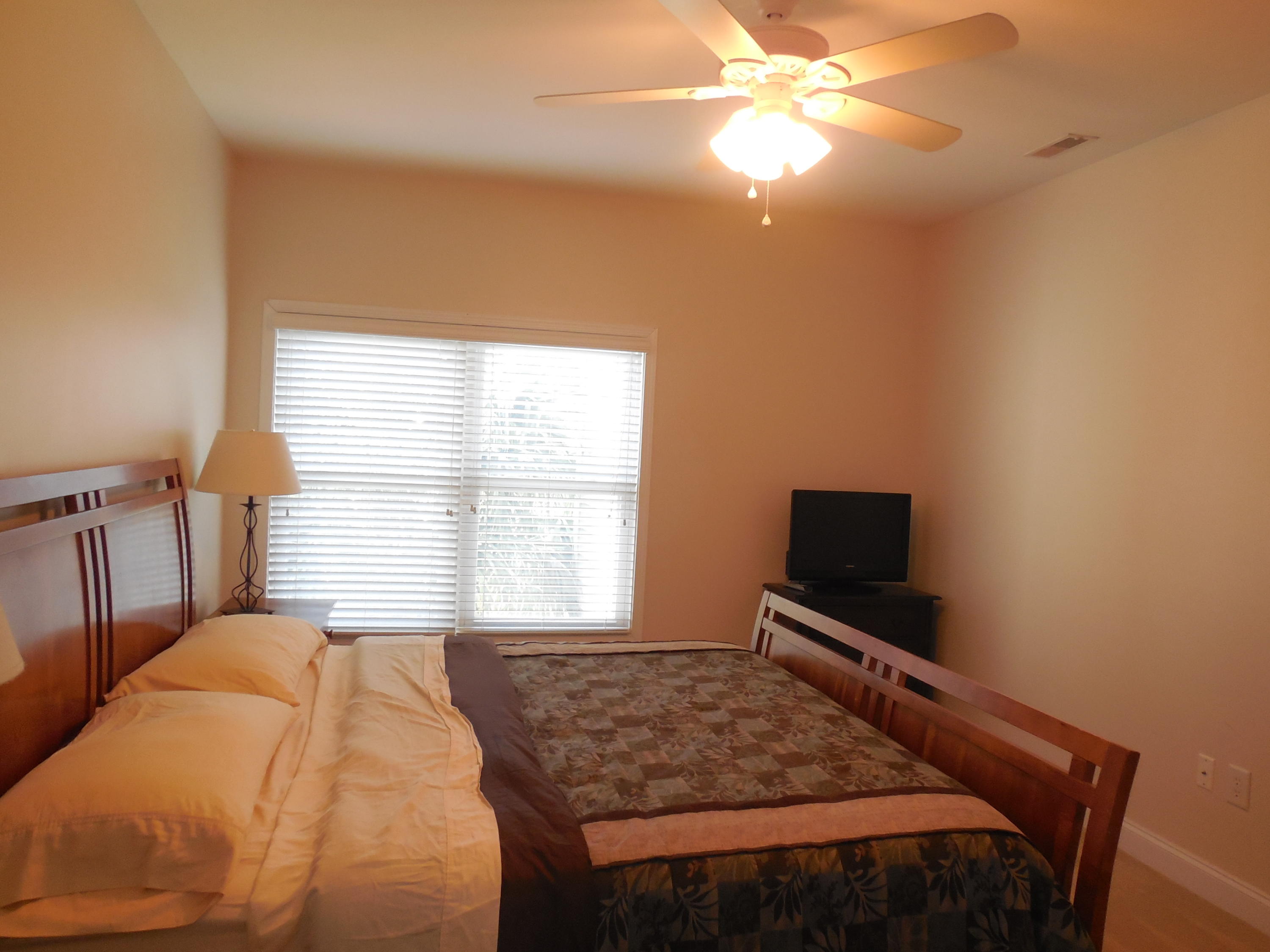1984 Folly Road, Unit B113 Charleston, SC 29412 - Photo 9 of 15 DSCN2915