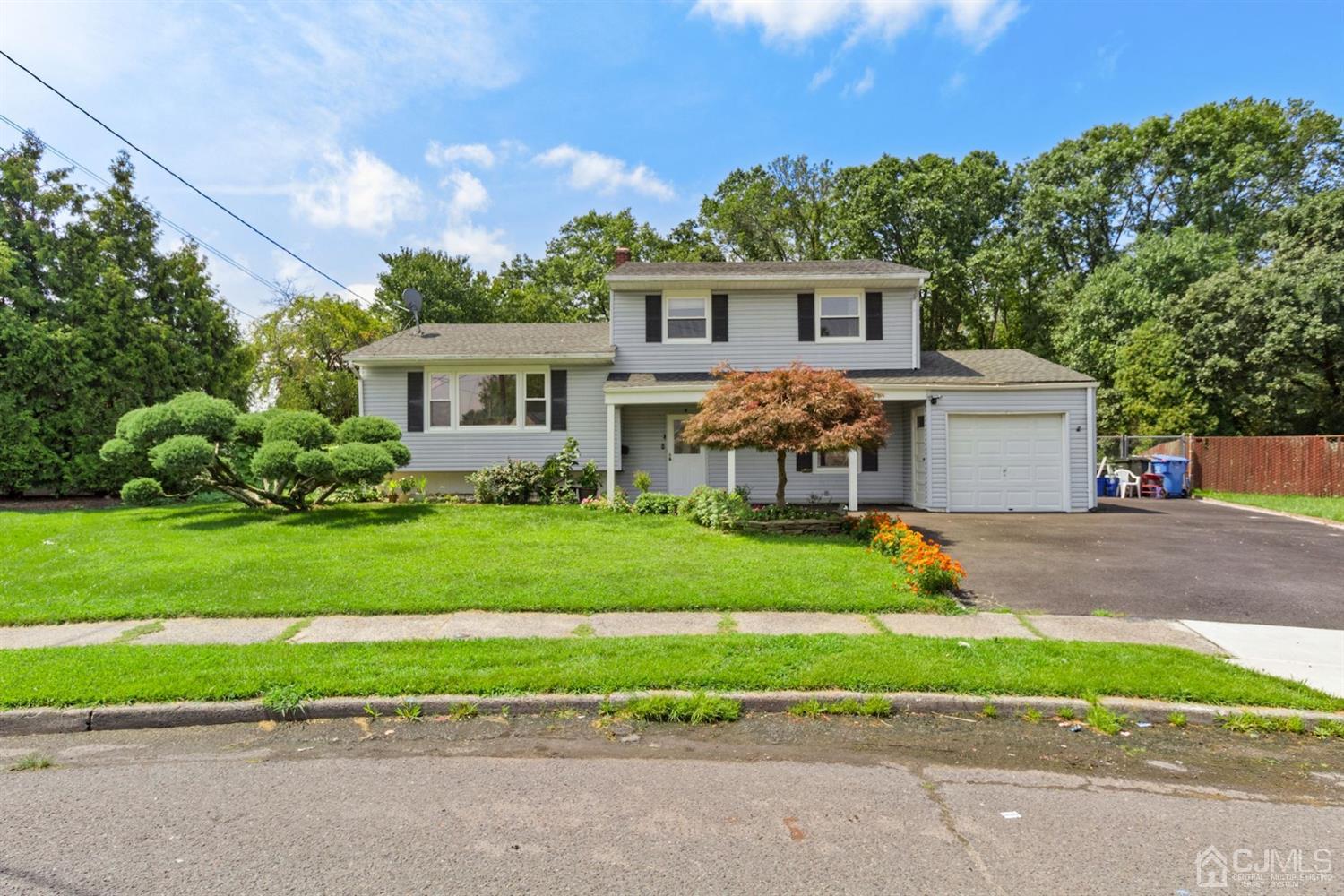 64 Winding Road Iselin, NJ 08830 - Photo 2 of 27 Gallery Image 2