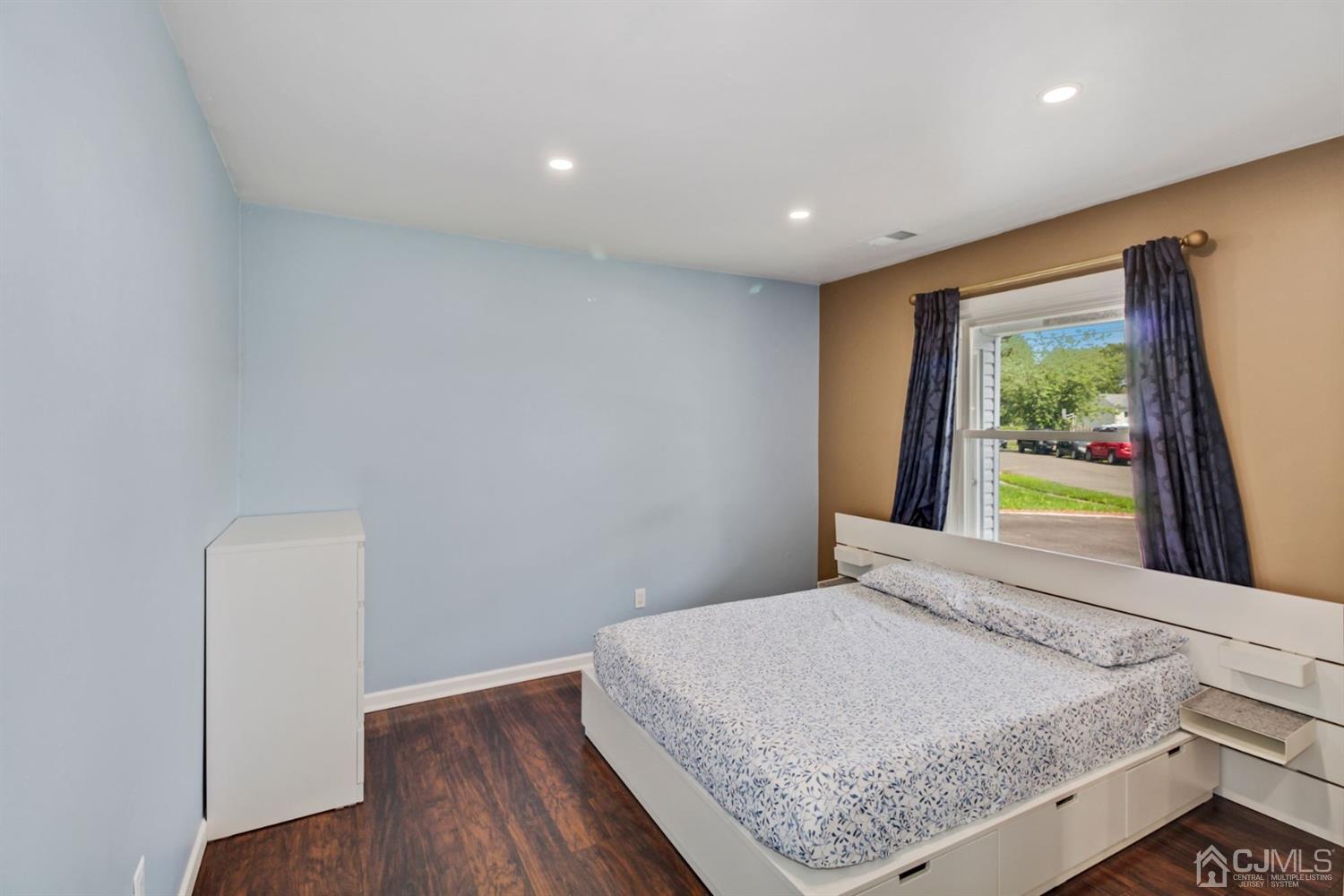 64 Winding Road Iselin, NJ 08830 - Photo 13 of 27 Gallery Image 13