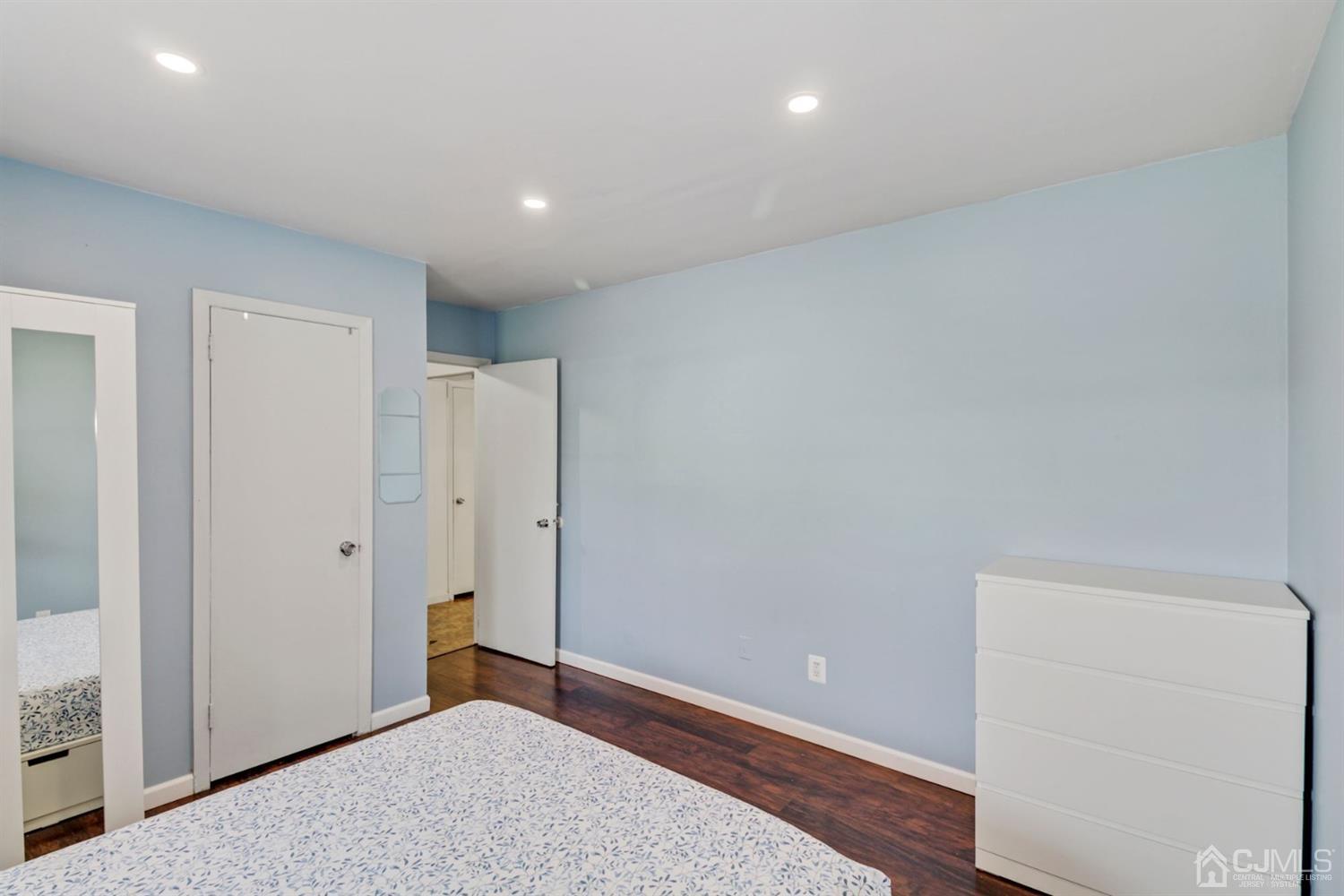 64 Winding Road Iselin, NJ 08830 - Photo 14 of 27 Gallery Image 14