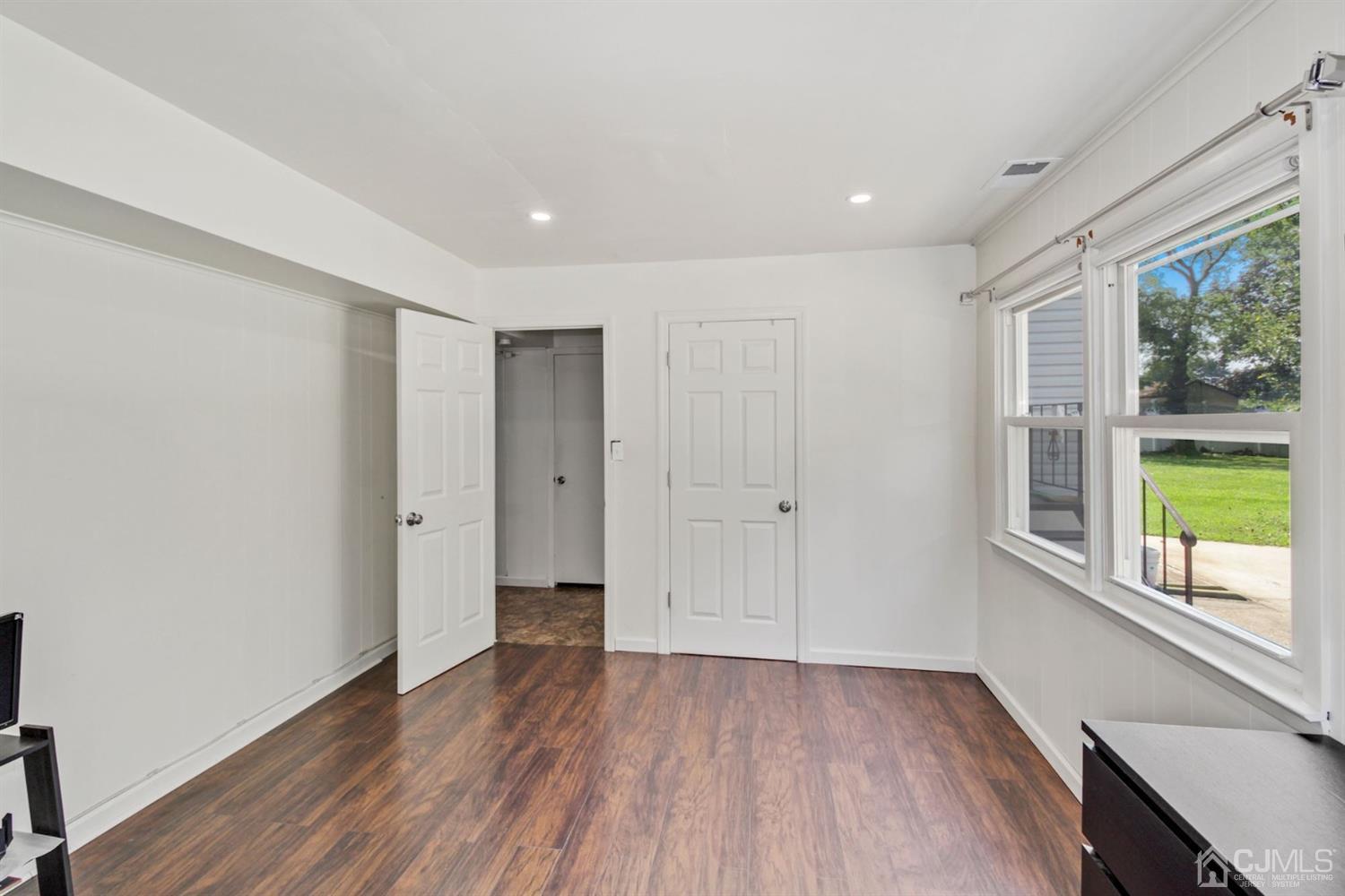 64 Winding Road Iselin, NJ 08830 - Photo 16 of 27 Gallery Image 16