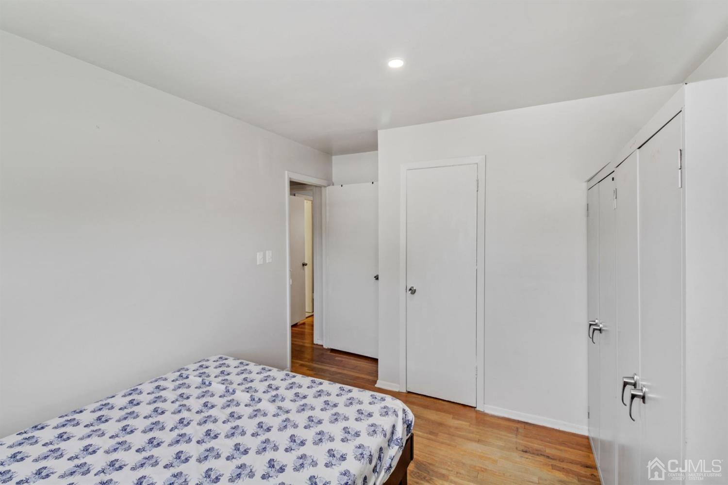 64 Winding Road Iselin, NJ 08830 - Photo 22 of 27 Gallery Image 22