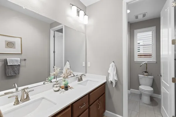 $779,000 | 1172 David Senft Lane, Tracy, CA 95304