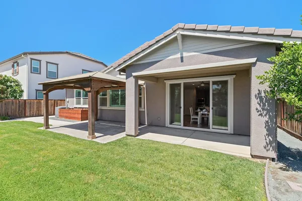 $779,000 | 1172 David Senft Lane, Tracy, CA 95304
