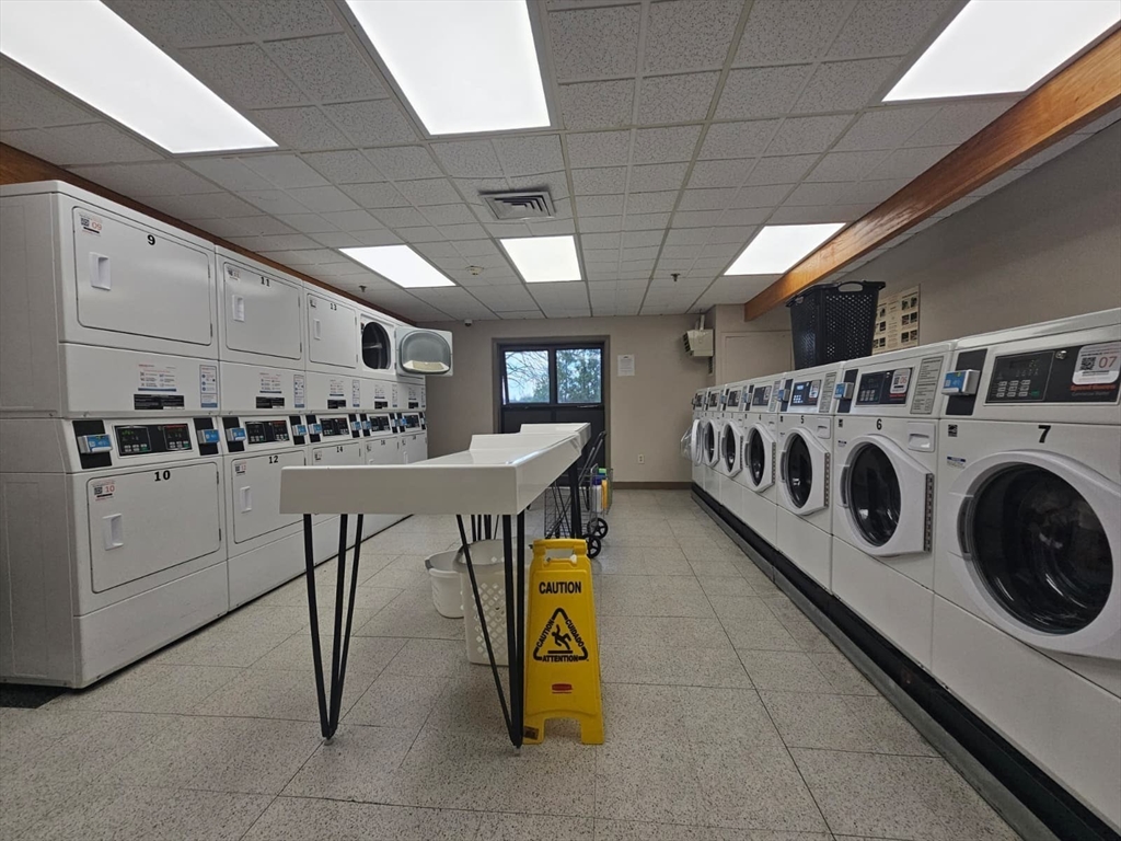 133 Commander, Unit 219 Quincy, MA 02171 - Photo 13 of 15