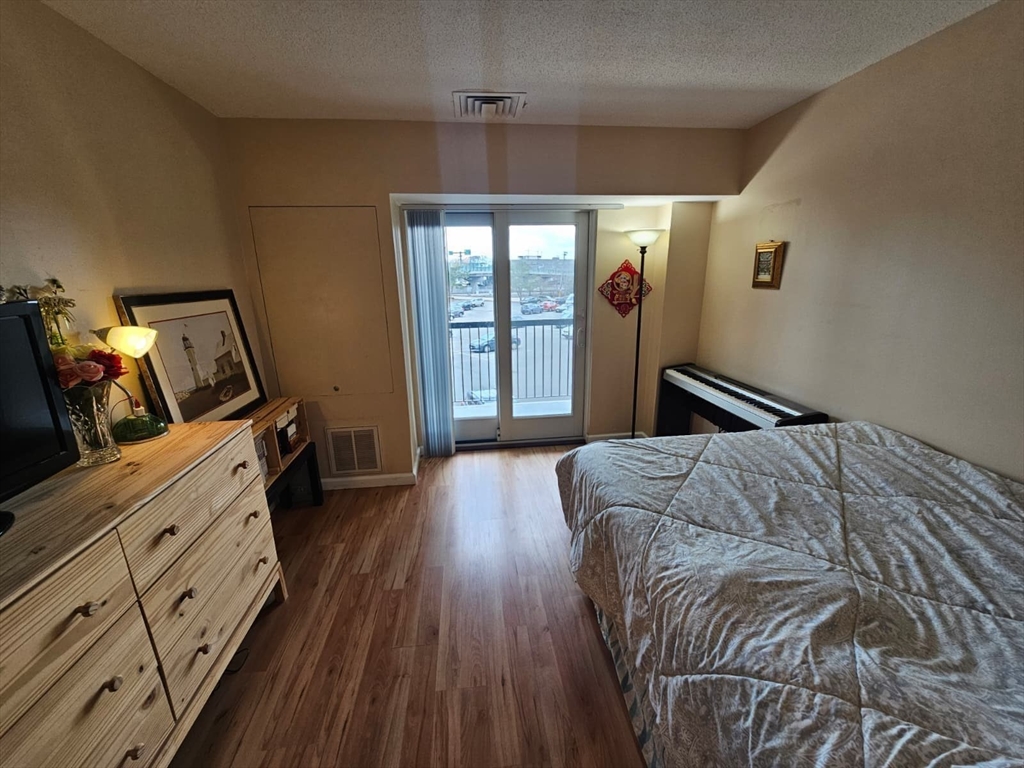 133 Commander, Unit 219 Quincy, MA 02171 - Photo 6 of 15