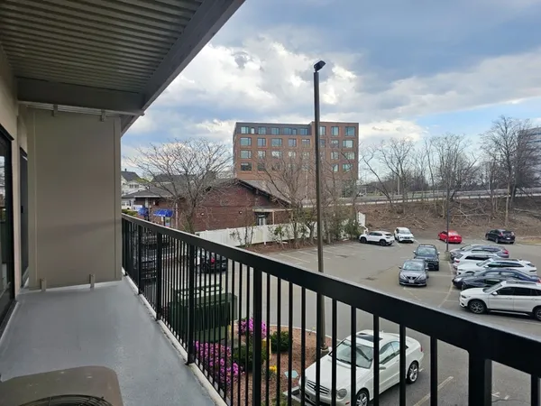 $325,000 | 133 Commander, Unit 219, Quincy, MA 02171