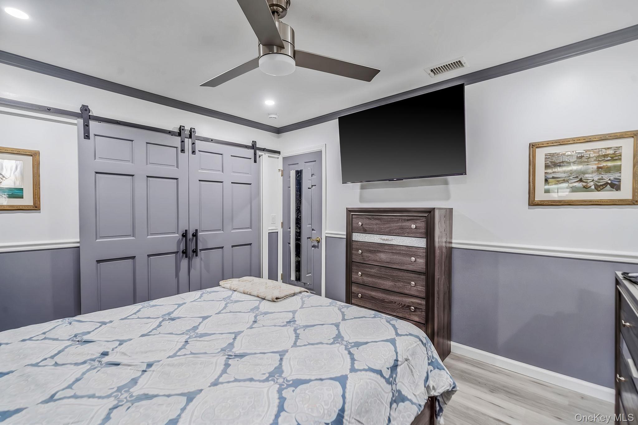 138 River Road Shirley, NY 11967 - Photo 11 of 31 Gallery Image 11