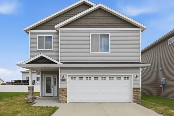 $329,900 | 928 41st Avenue South, Moorhead, MN 56560