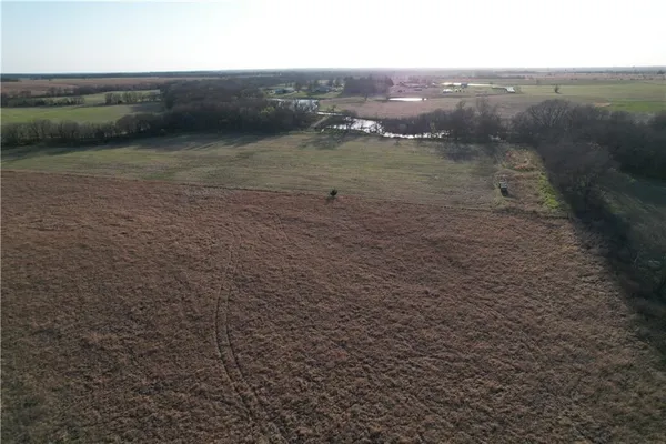 $1,424,500 | 1454 271 St Road, Latham, KS 67072
