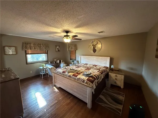 $1,424,500 | 1454 271 St Road, Latham, KS 67072