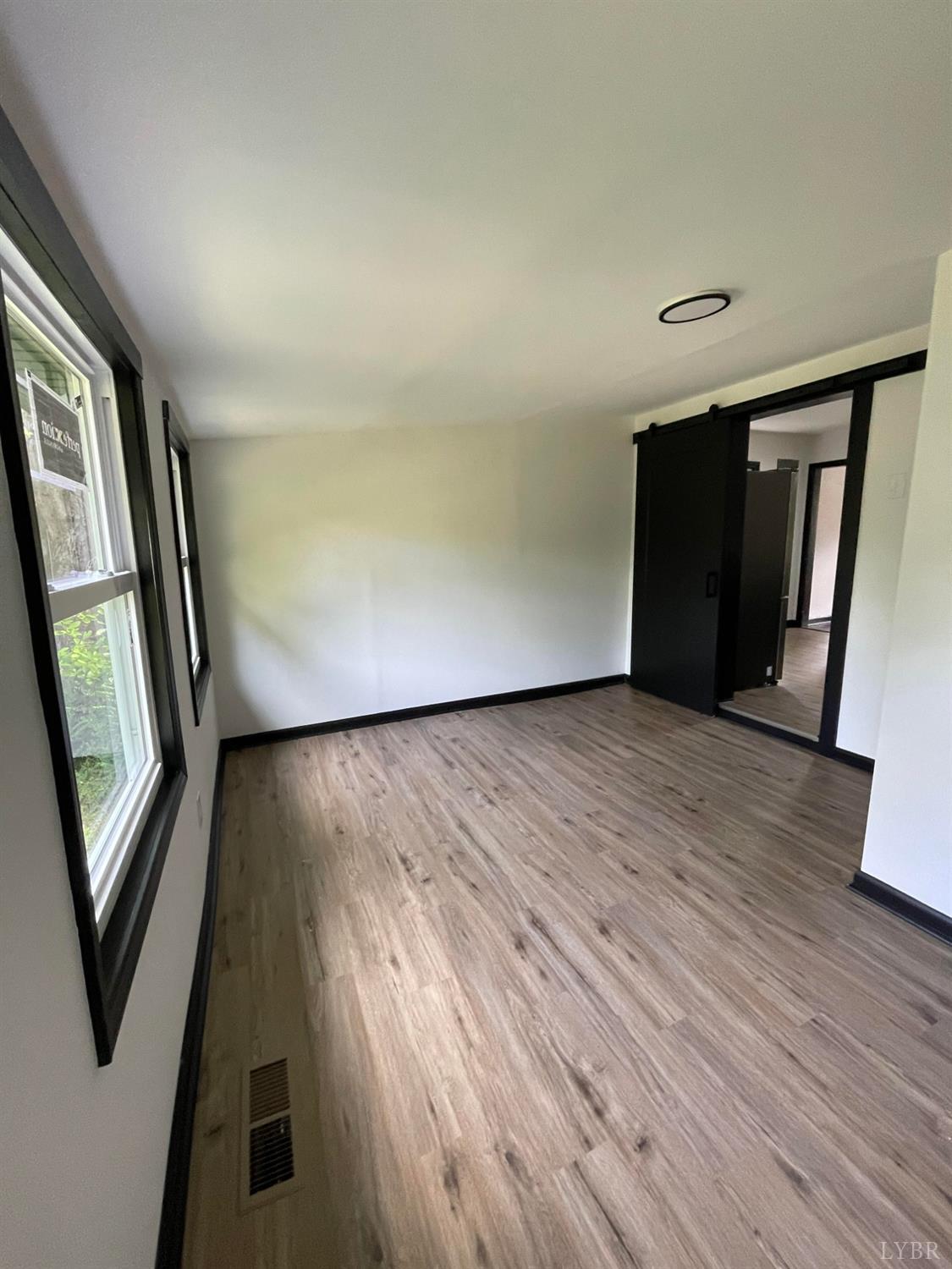 622 Thomas Road Lynchburg, VA 24502 - Photo 7 of 8 Gallery Image 7