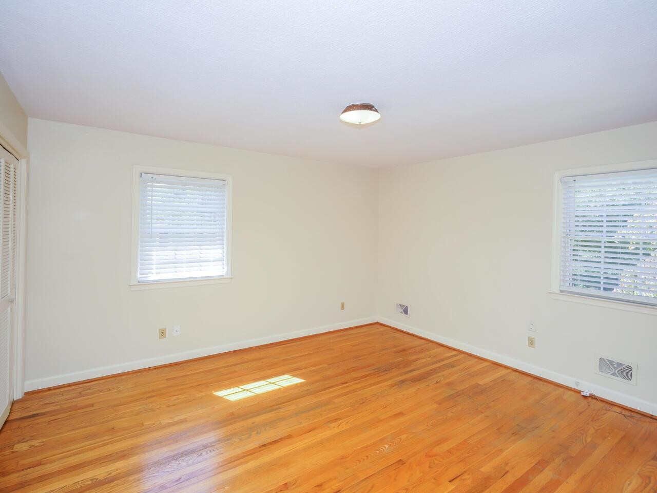 2901 Mars Street Raleigh, NC 27604 - Photo 15 of 26 Primary Bedroom