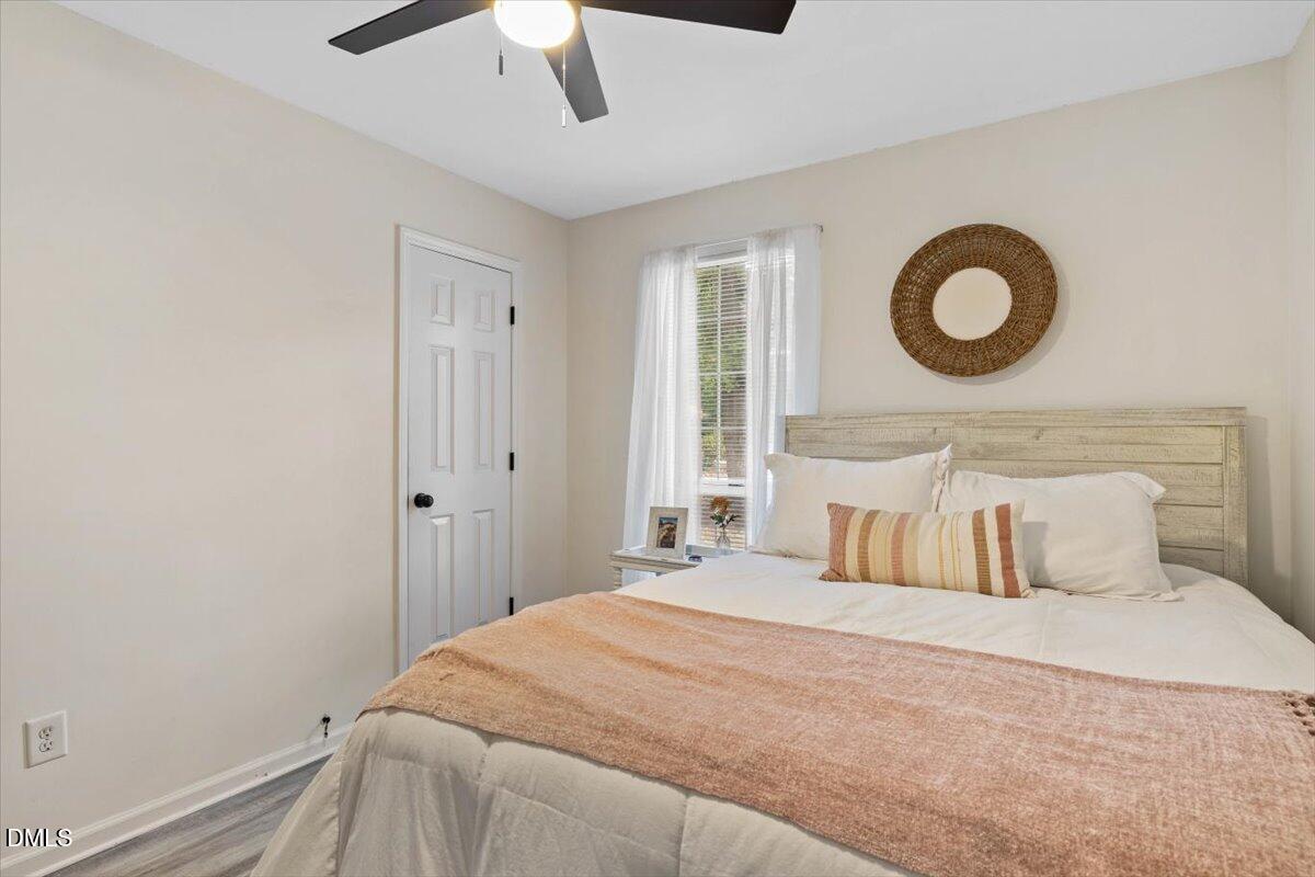 2209 Dobbin Place Raleigh, NC 27604 - Photo 17 of 33 17-2209 Dobbin- Open Peek Media-17