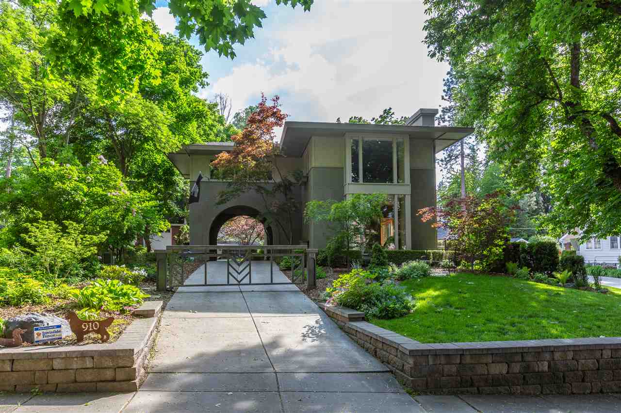 910 East Overbluff Road Spokane, WA 99203 - Photo 1 of 20 Gallery Image 1