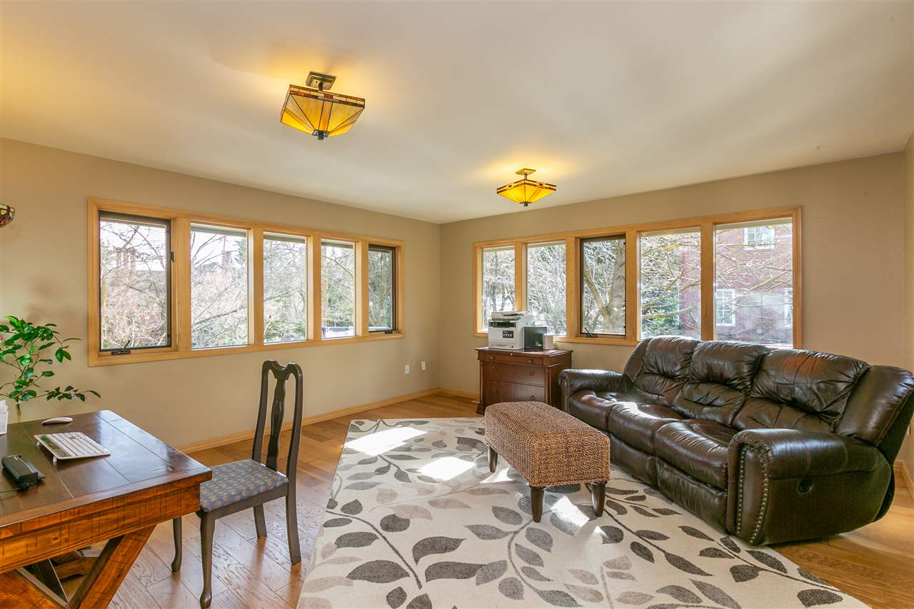 910 East Overbluff Road Spokane, WA 99203 - Photo 12 of 20 Gallery Image 12