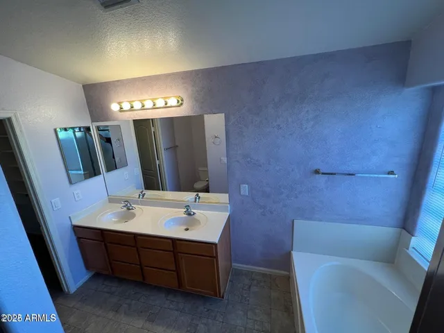 $1,850 | 15796 West Latham Street, Goodyear, AZ 85338