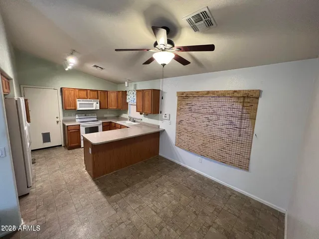 $1,850 | 15796 West Latham Street, Goodyear, AZ 85338