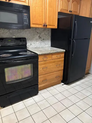 $1,850 | 871 Northeast 207th Lane, Unit 10315, Miami, FL 33179