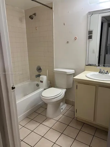 $1,850 | 871 Northeast 207th Lane, Unit 10315, Miami, FL 33179