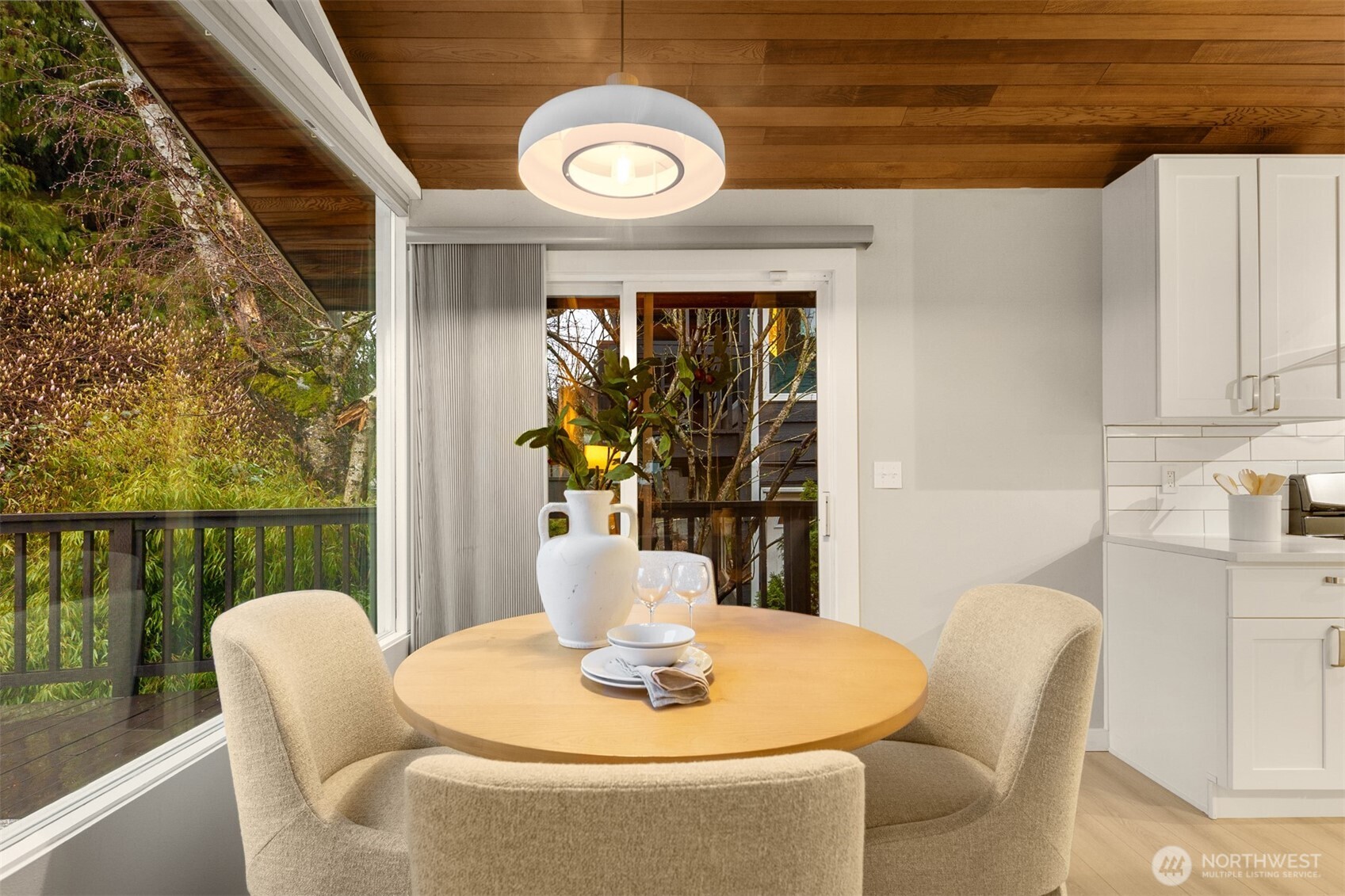 7010 Northeast 153rd Place Kenmore, WA 98028 - Photo 11 of 37