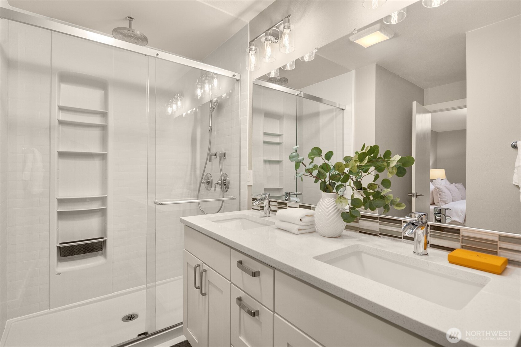 7010 Northeast 153rd Place Kenmore, WA 98028 - Photo 21 of 37