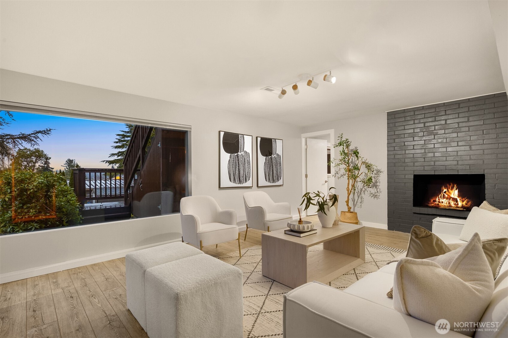 7010 Northeast 153rd Place Kenmore, WA 98028 - Photo 22 of 37