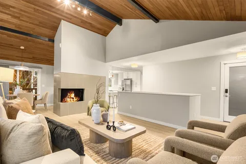 $1,279,998 | 7010 Northeast 153rd Place, Kenmore, WA 98028