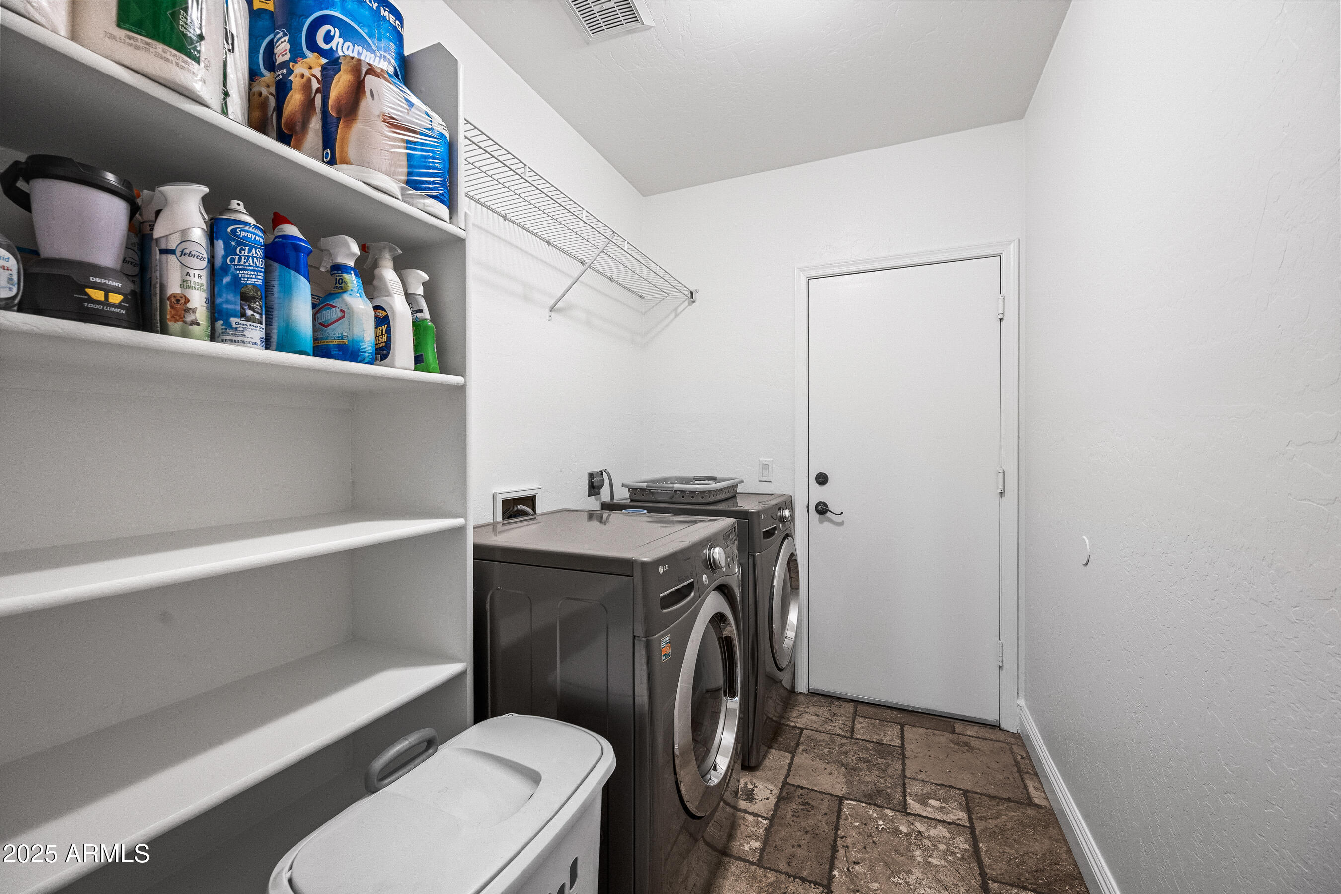 1541 West Chilton Avenue Gilbert, AZ 85233 - Photo 36 of 71 a bathroom with a toilet a sink and a shower