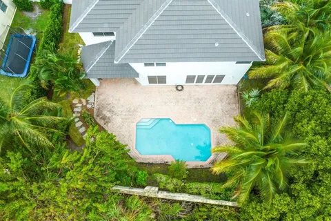 $1,399,000 | 1650 Southwest 2nd Avenue, Boca Raton, FL 33432