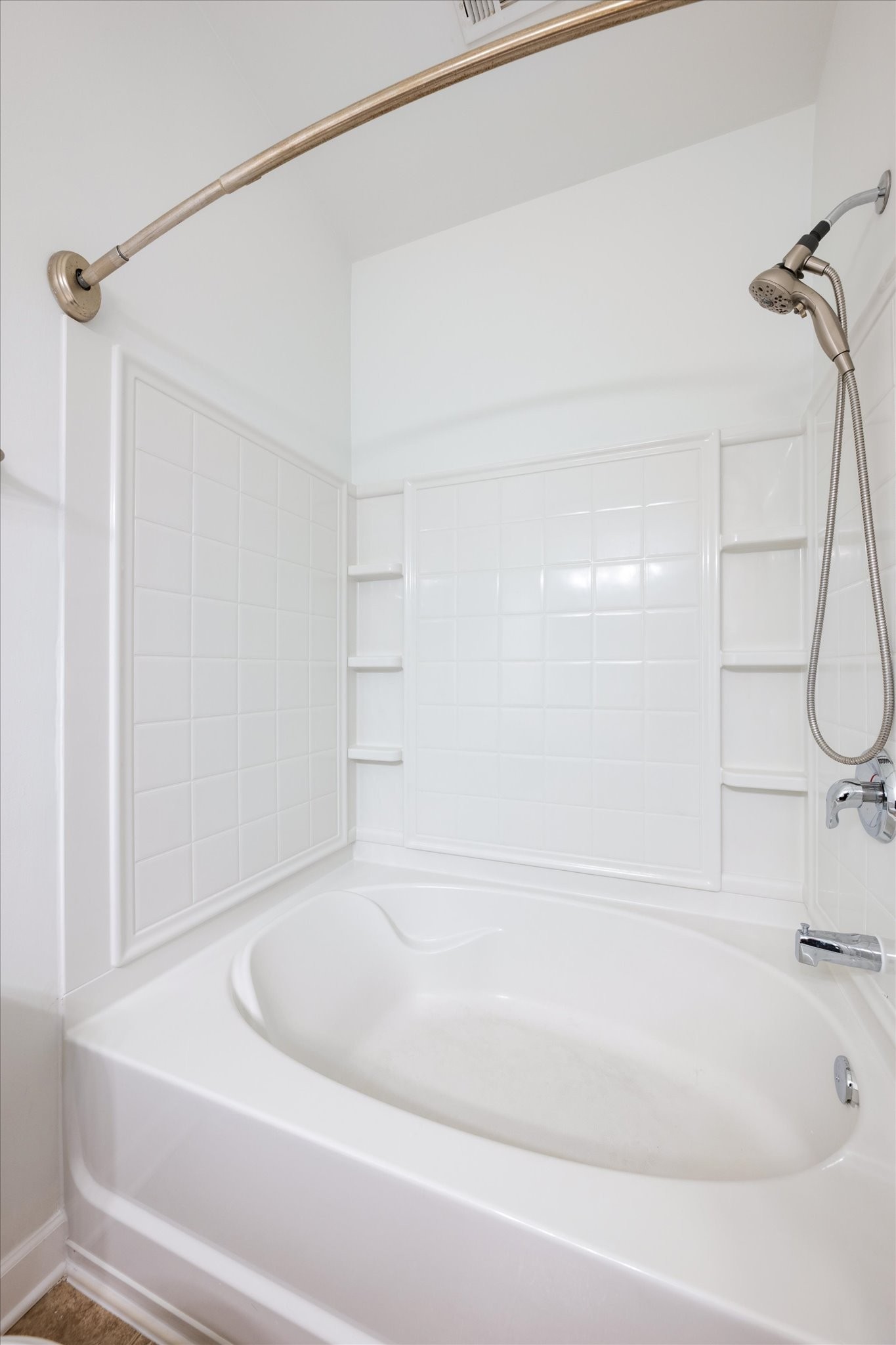 735 Tulip Grove Road, Unit 311 Hermitage, TN 37076 - Photo 17 of 22 a bathroom with a bathtub