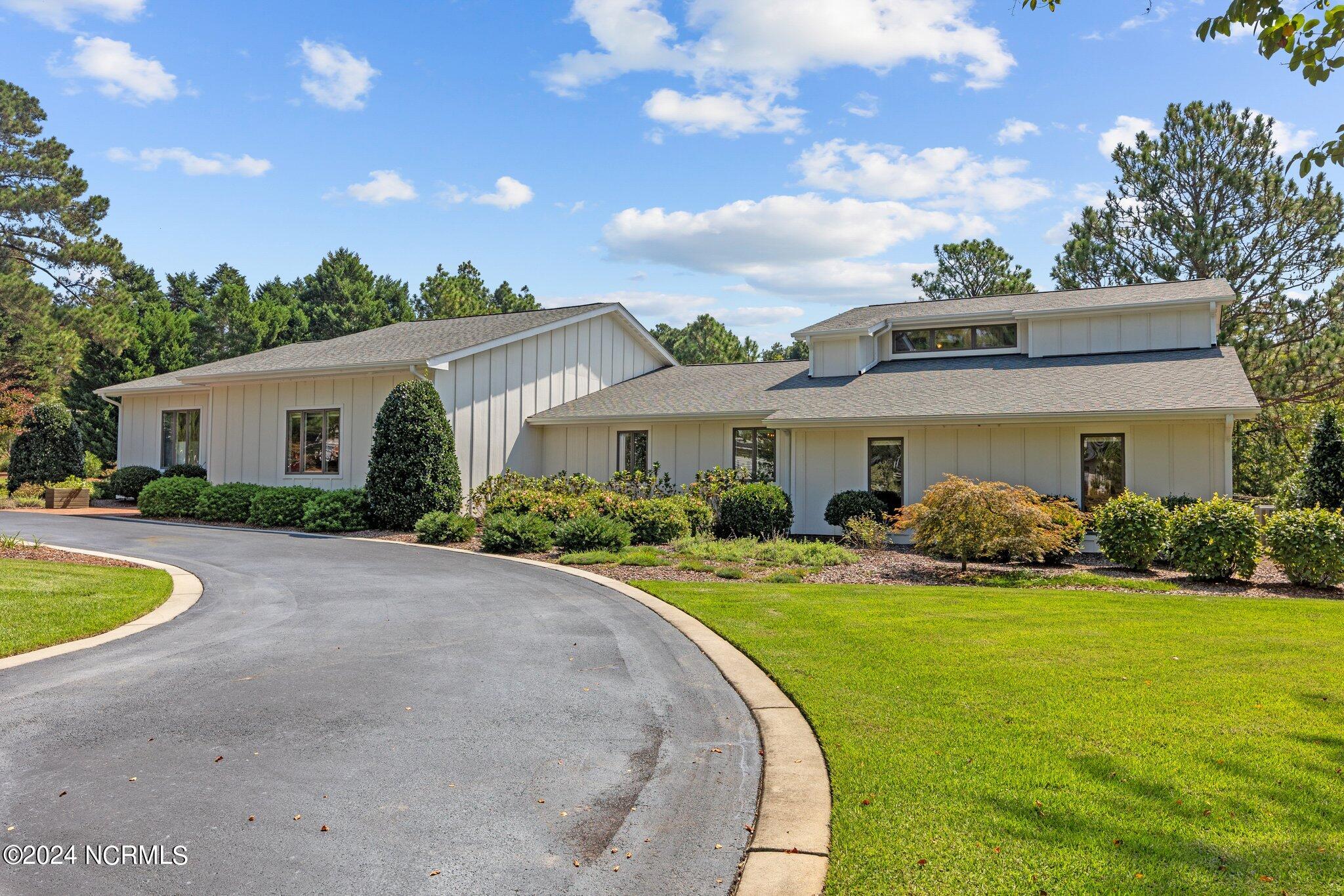 1-web-or-mls-707A8564