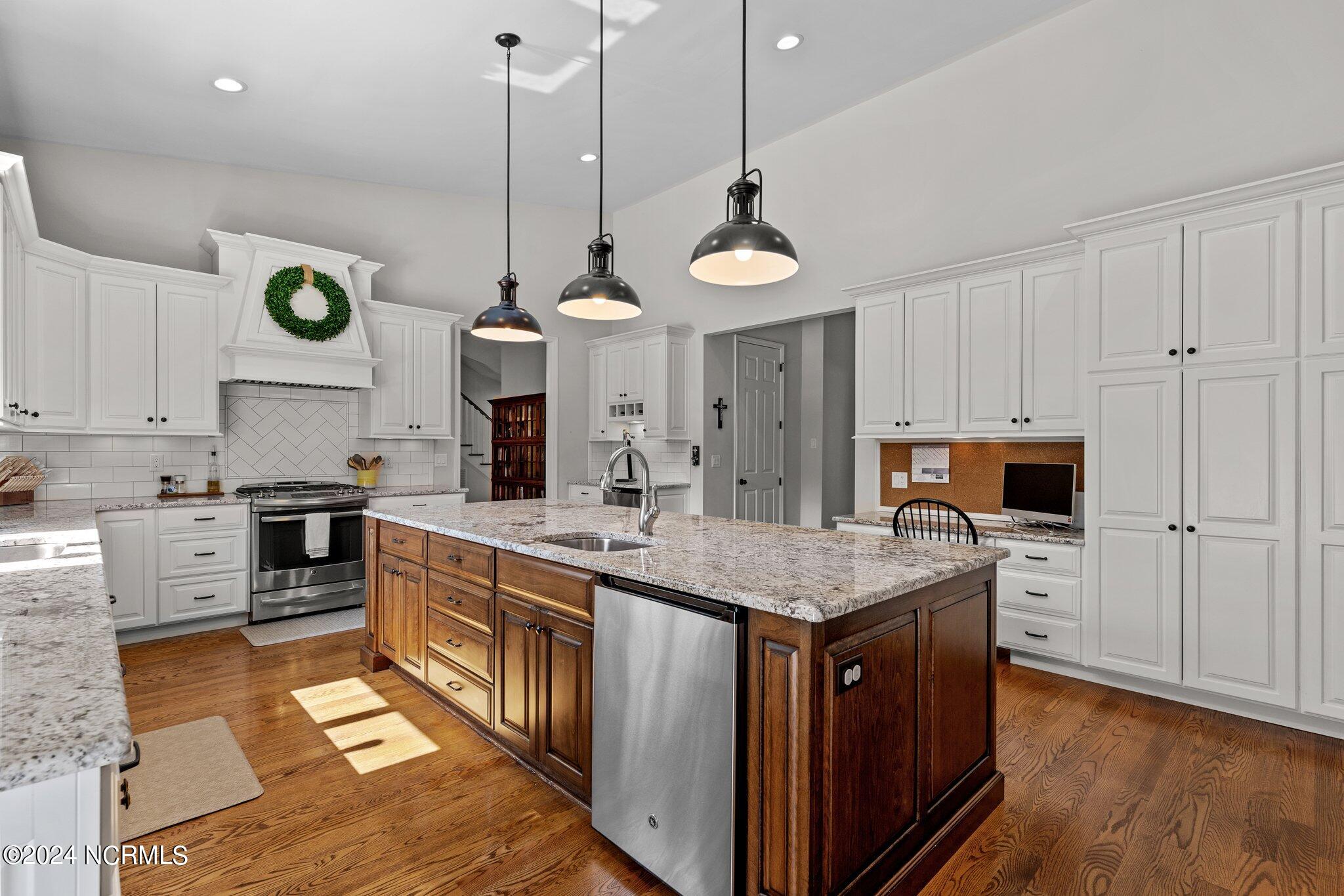 970 Diamondhead Drive South Pinehurst, NC 28374 - Photo 14 of 53 15-web-or-mls-707A8474