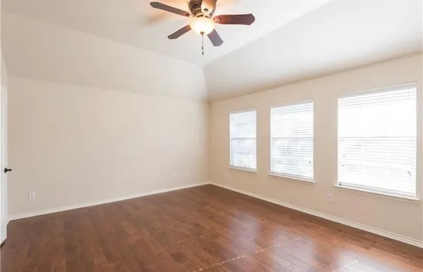 $2,800 | 8617 Laughing Waters Trail, McKinney, TX 75070