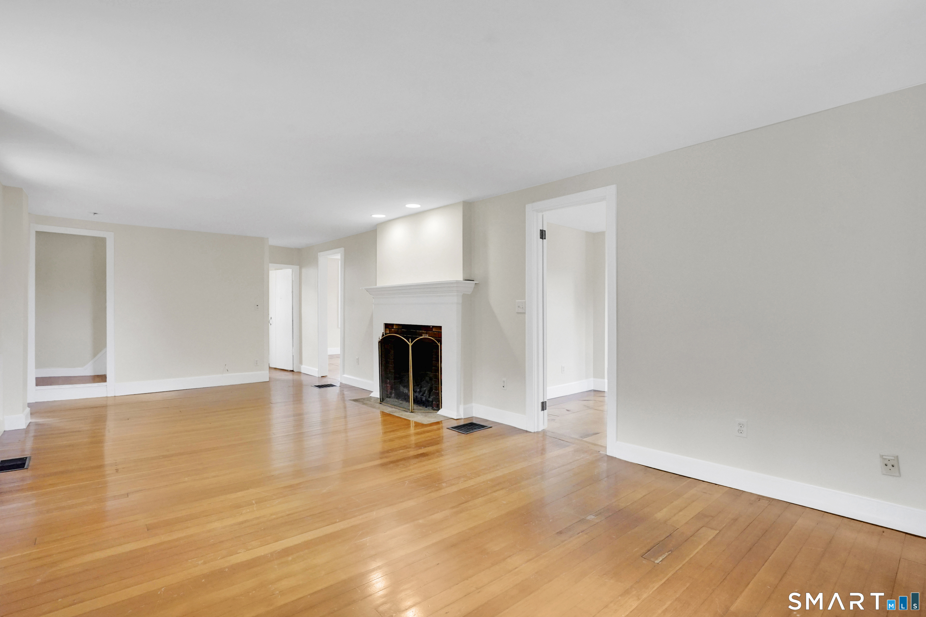 377 North Granby Road Granby, CT 06060 - Photo 5 of 40