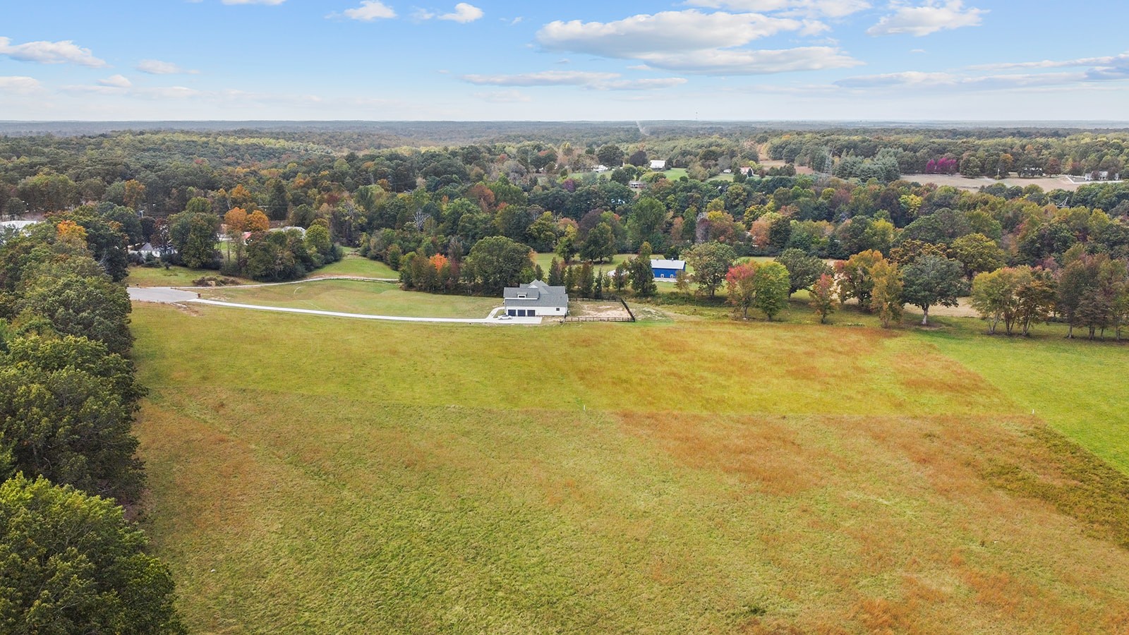 1066 Westham Way Dickson, TN 37055 - Photo 5 of 25 Gallery Image 5