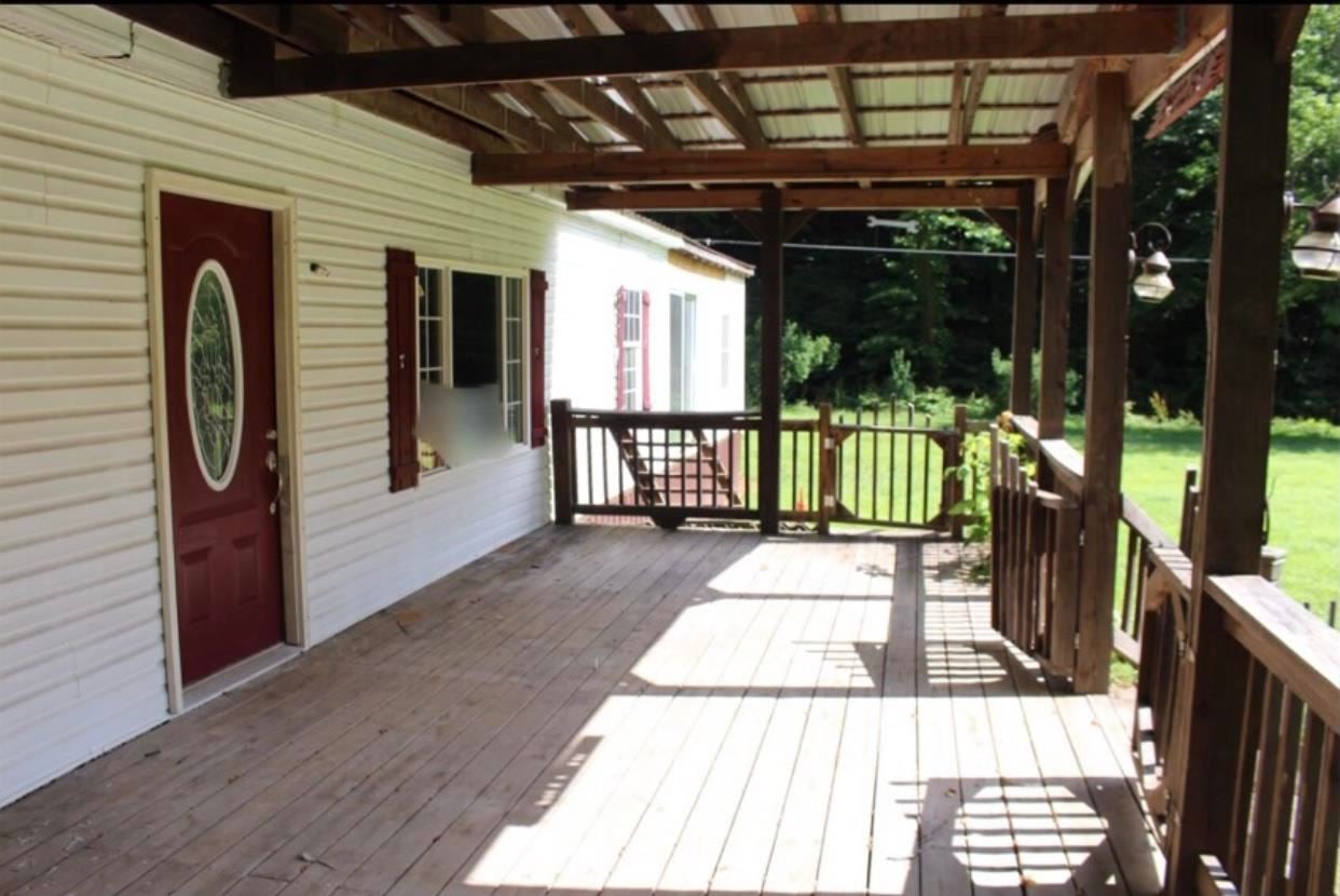 150 Clio Road Clendenin, WV 25045 - Photo 2 of 14 Gallery Image 2