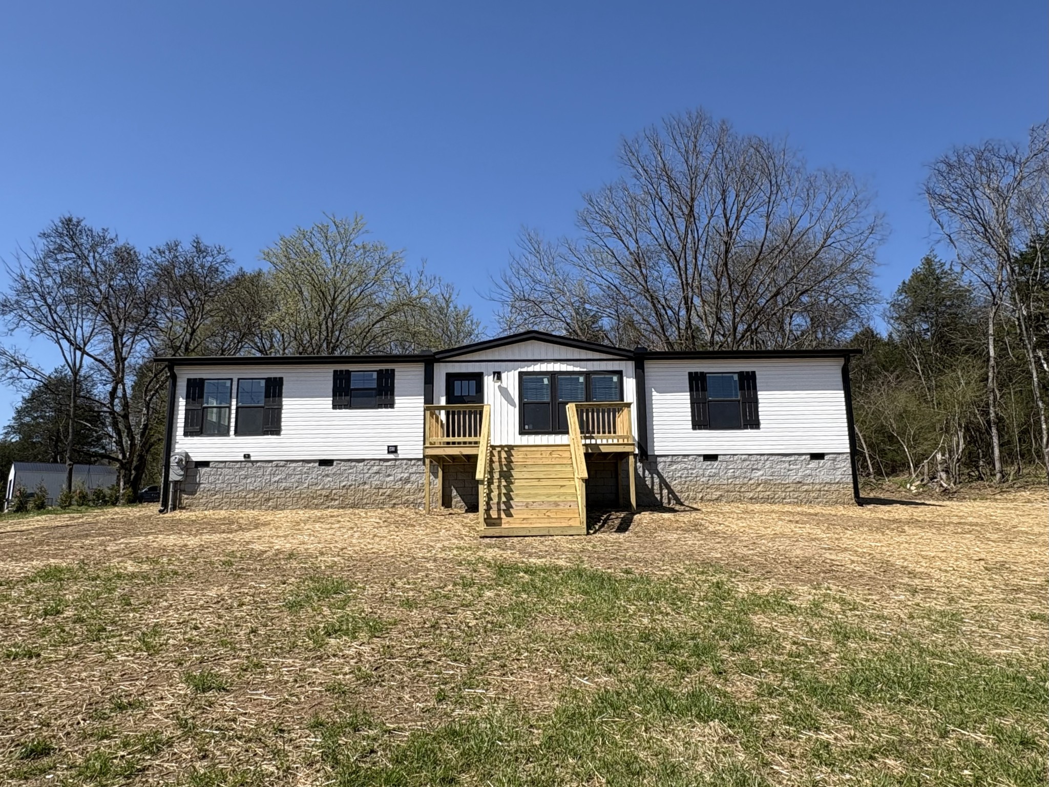 307 Enigma Road Chestnut Mound, TN 38552 - Photo 3 of 44