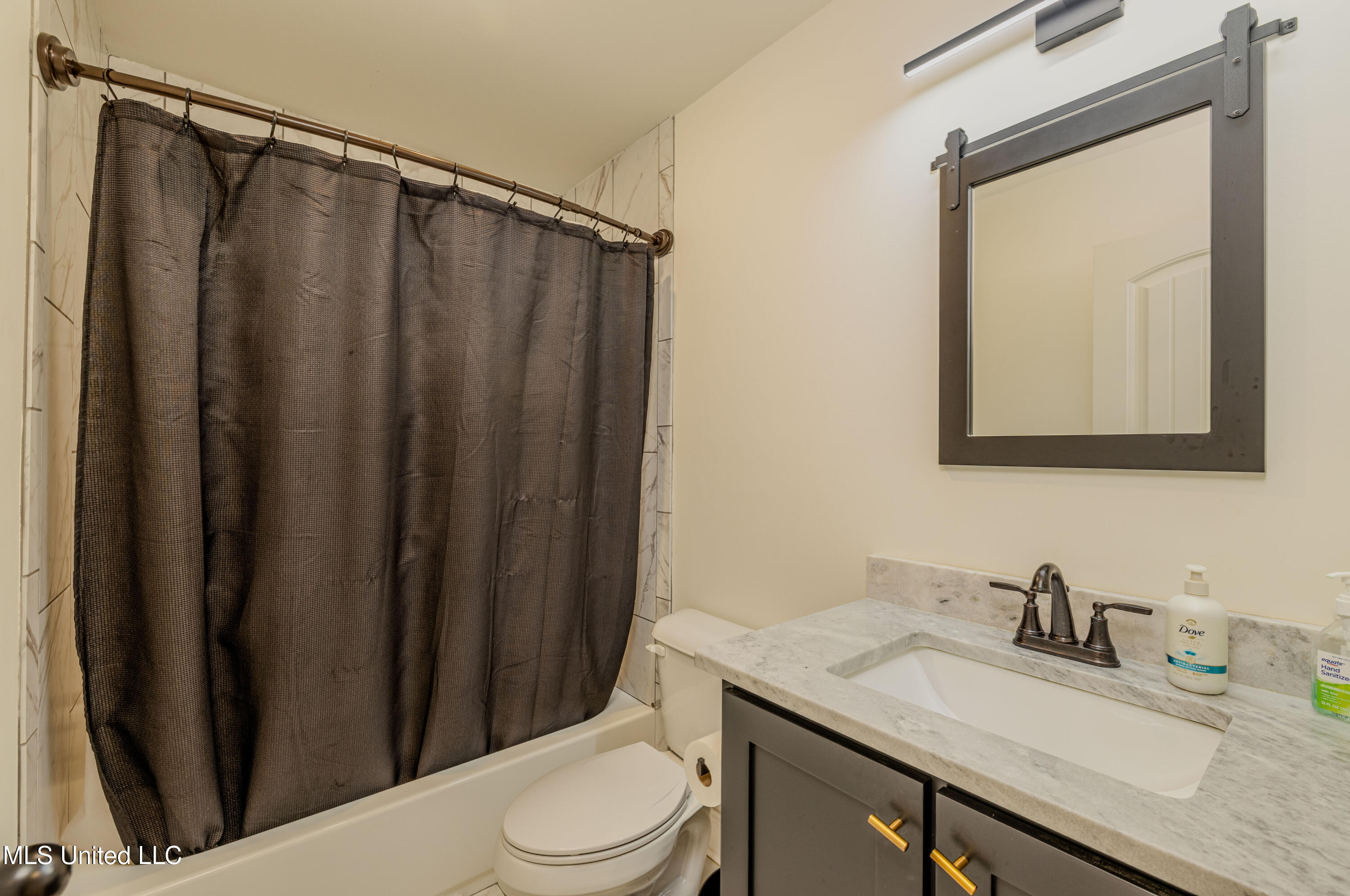 5205 Polk Lane Olive Branch, MS 38654 - Photo 23 of 36 polk-41