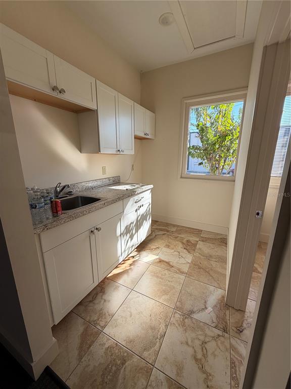 303 North Grove Street, Unit 3 Eustis, FL 32726 - Photo 4 of 7