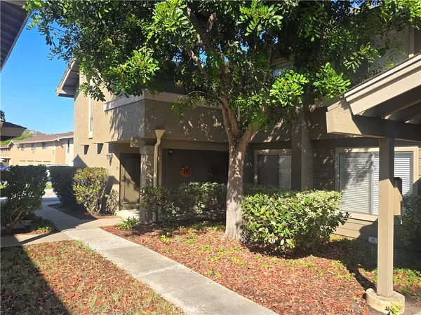 $410,000 | 995 Amistad Place, Unit D, El Cajon, CA 92019