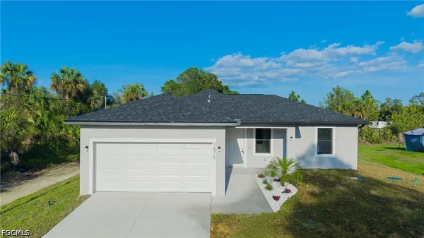 $284,999 | 1476 Rugby Circle, LaBelle, FL 33935