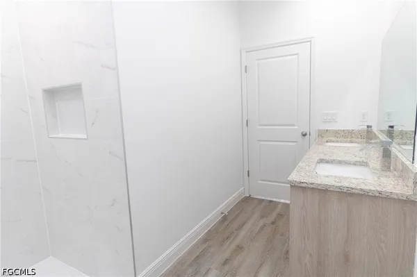 $284,999 | 1476 Rugby Circle, LaBelle, FL 33935