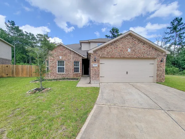 $2,100 | 10793 Castle Rock Drive, Cleveland, TX 77328
