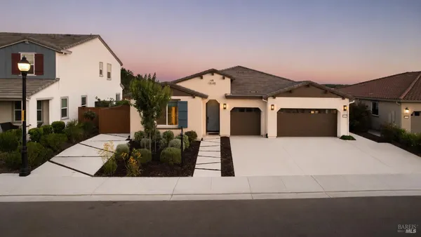 $899,000 | 1455 Blossom Way, Dixon, CA 95620